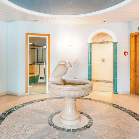 Henri Seefeld (adults Only) 4*