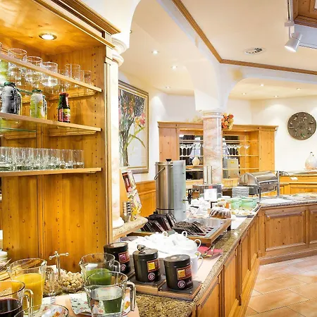 فندق Henri Seefeld (adults Only) سيفيلد ان تيرول