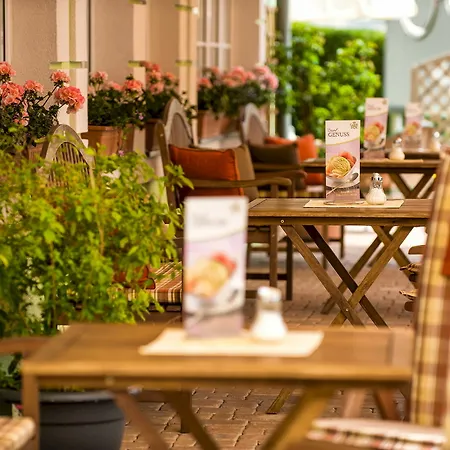 מלון Henri Seefeld (adults Only) 4*