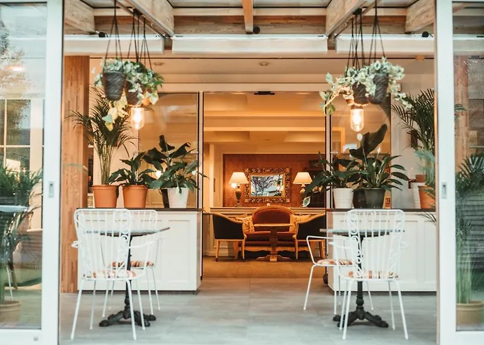 호텔 Henri Seefeld (adults Only) 제펠드 인 티롤