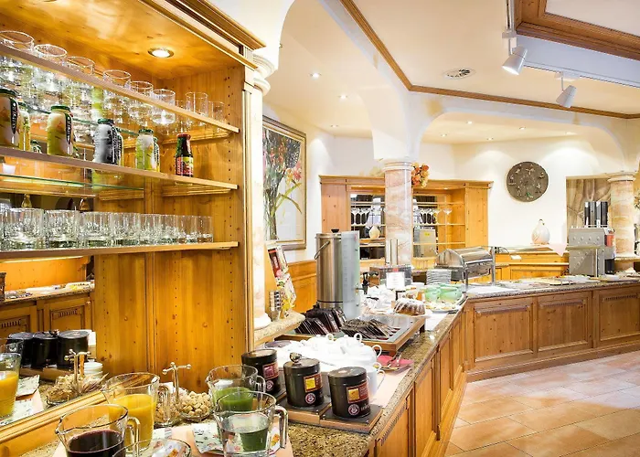 호텔 Henri Seefeld (adults Only) 제펠드 인 티롤