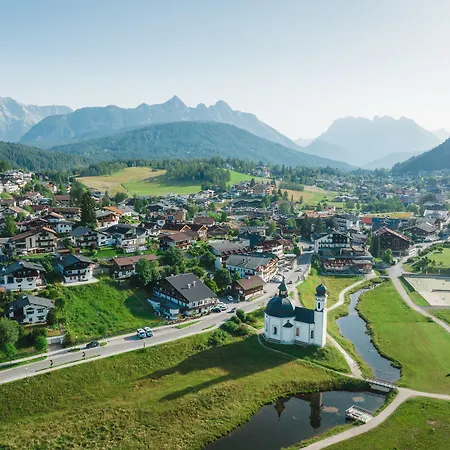 Henri Seefeld (adults Only) 4*